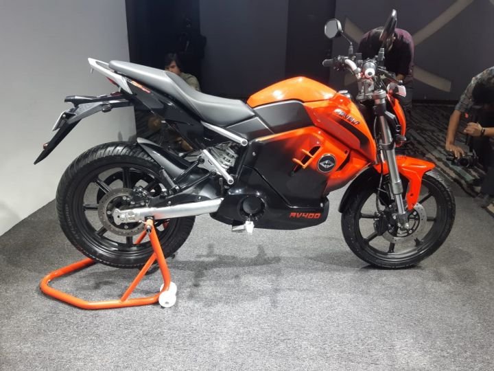 Revolt RV 400 : India’s First Fully Electric Motorcycle